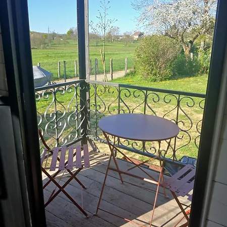 Le Tacot Villa *